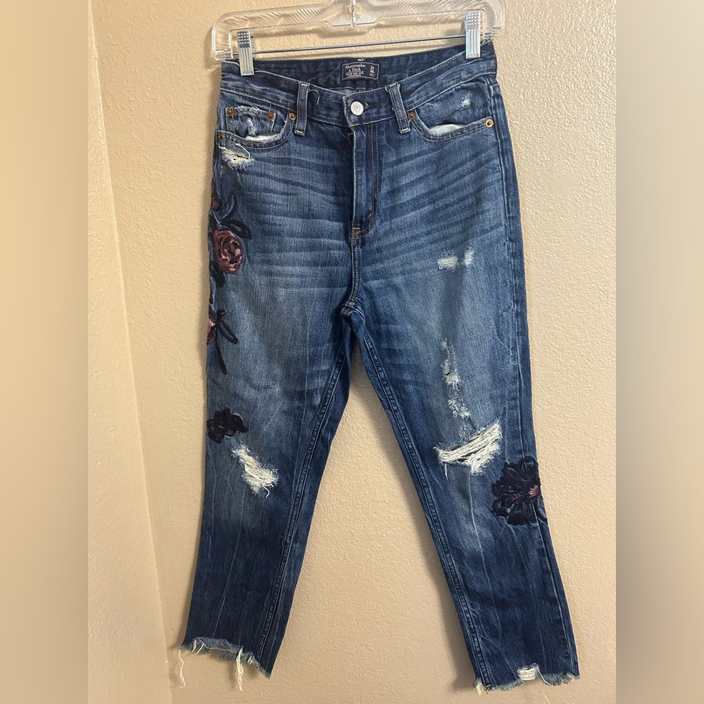 Abercrombie & Fitch Floral Stylish Blue Distressed Women's Jeans size 24/00S